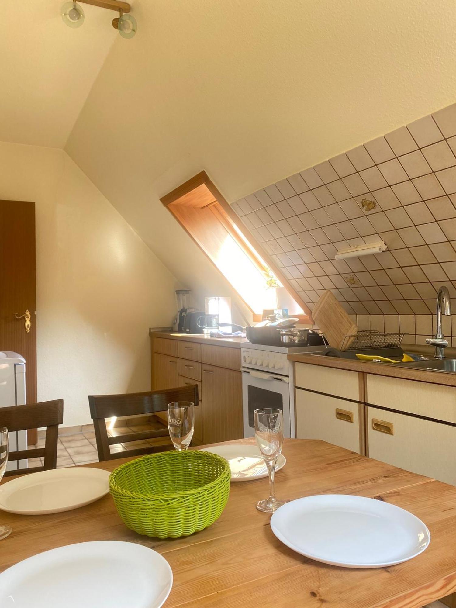 Gartenblick-Oase: Obergeschosswohnung In Hamburg Ngoại thất bức ảnh