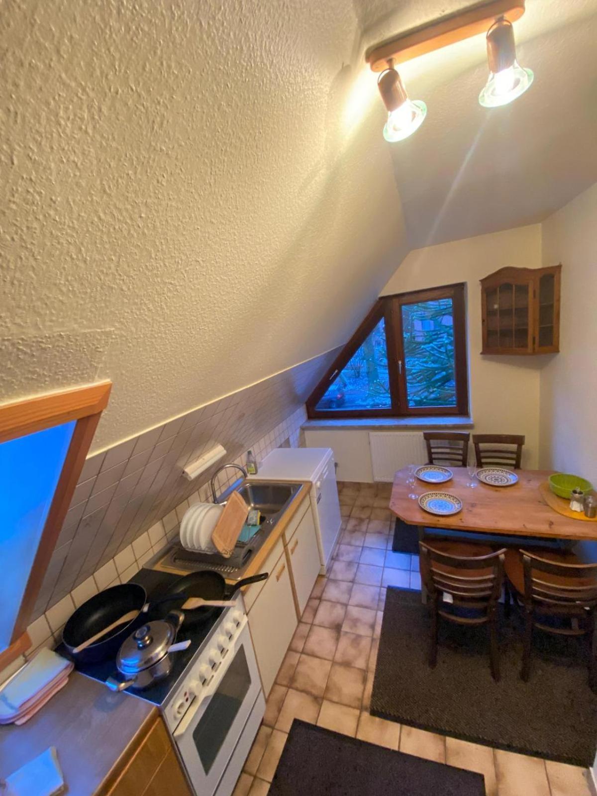 Gartenblick-Oase: Obergeschosswohnung In Hamburg Ngoại thất bức ảnh
