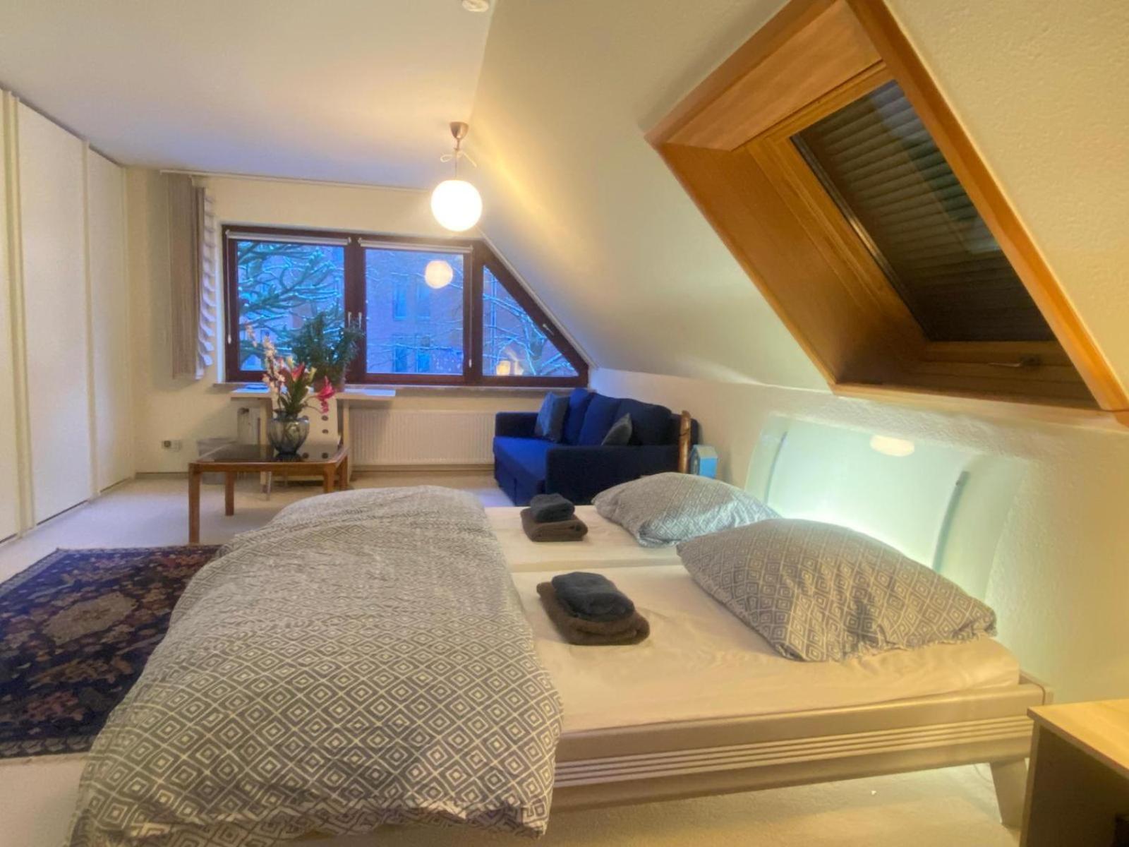 Gartenblick-Oase: Obergeschosswohnung In Hamburg Ngoại thất bức ảnh